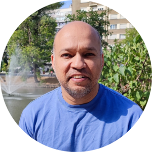 Go to the profile of Felipe Ennes Silva