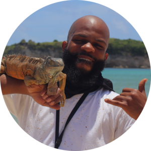 Go to the profile of Antoine Davis