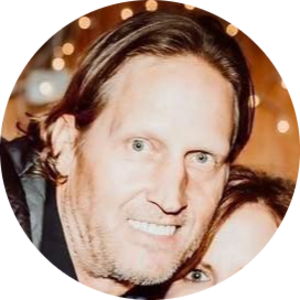 Go to the profile of Lee Toone