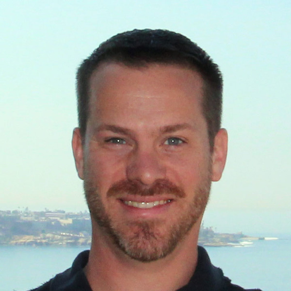 Go to the profile of Luke Thompson