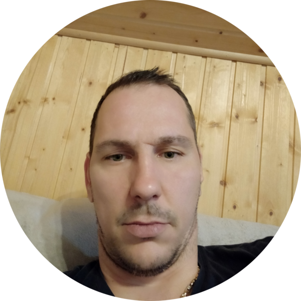 Go to the profile of Alexandru Milcoveanu