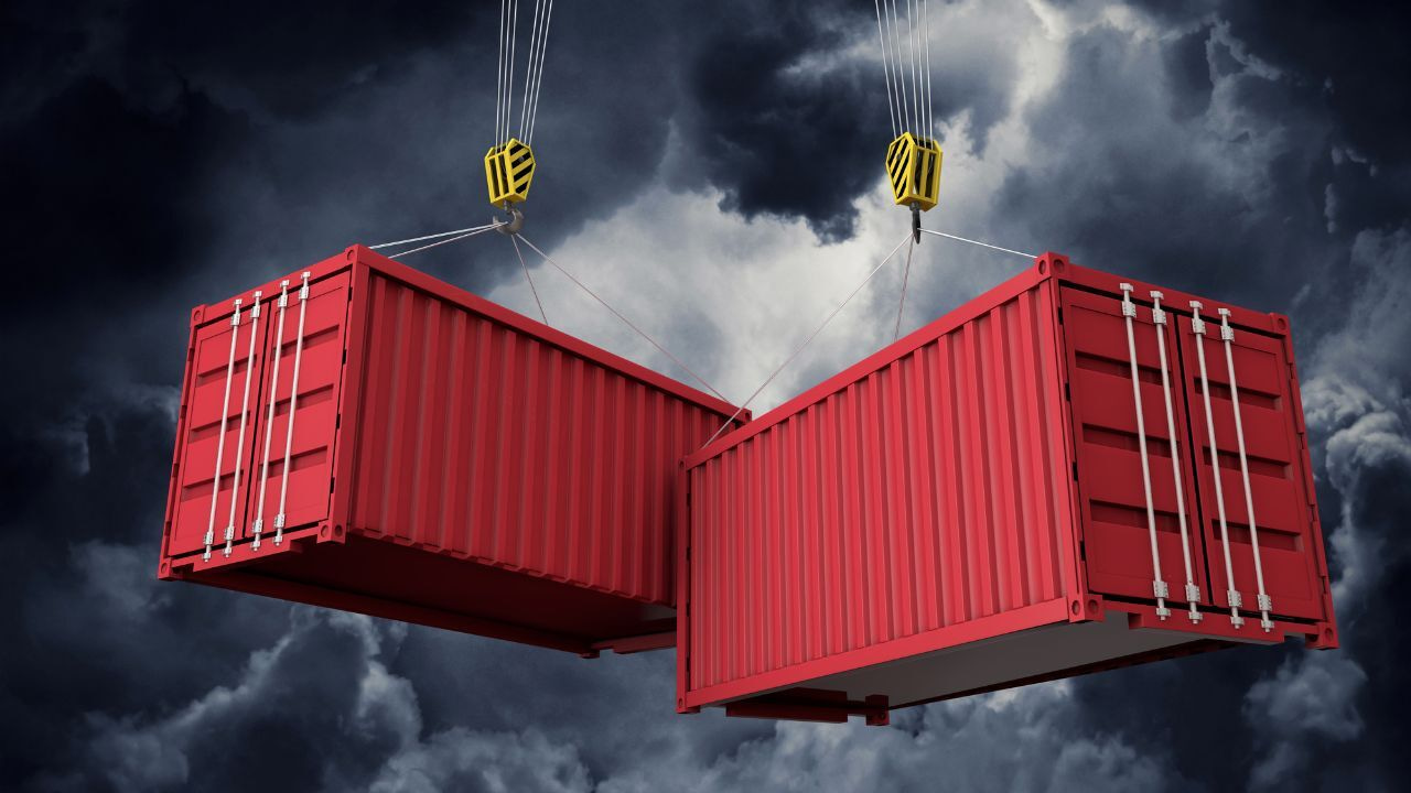 Muito mais do que mexer caixas: como transportar equipamentos com segurança (e sem dores de cabeça)