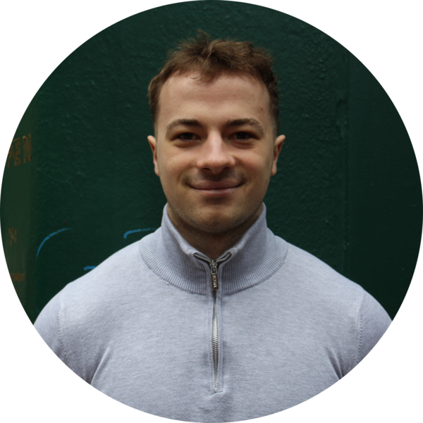 Go to the profile of Ryem