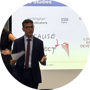 Go to the profile of Lee Fernandes