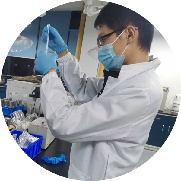 Go to the profile of Yunlong Xu