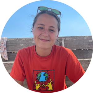 Go to the profile of Niki