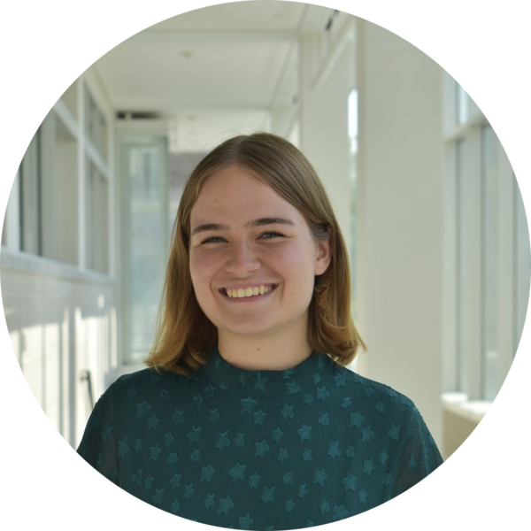 Go to the profile of Zora deRham