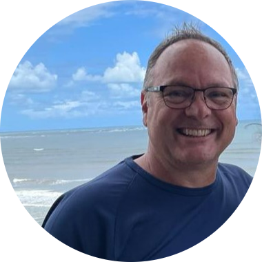 Go to the profile of Nei Moreira