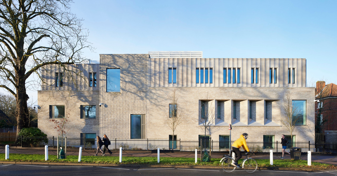 Alma-nac: Creating a just space for people