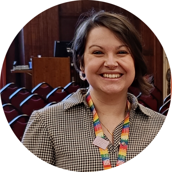 Go to the profile of Nina Di Cara