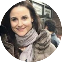 Go to the profile of Julia Santiago