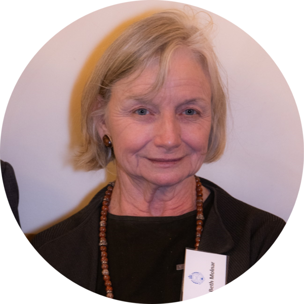 Go to the profile of Elizabeth Molnar