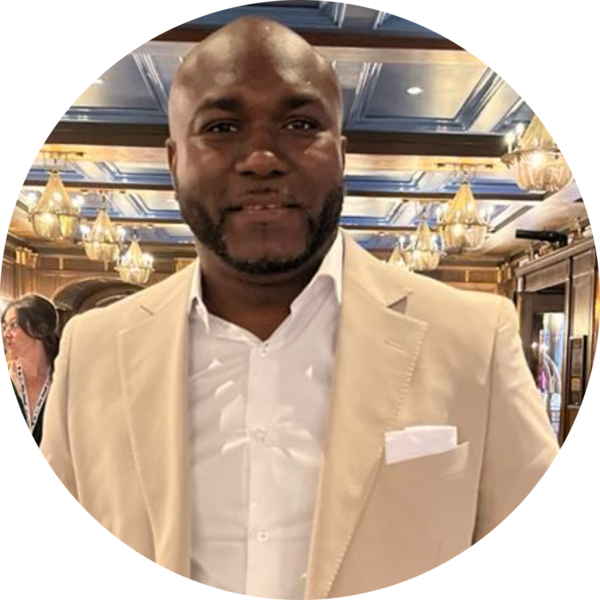 Go to the profile of Tanguy