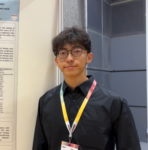 Go to the profile of Yanfeng Tang