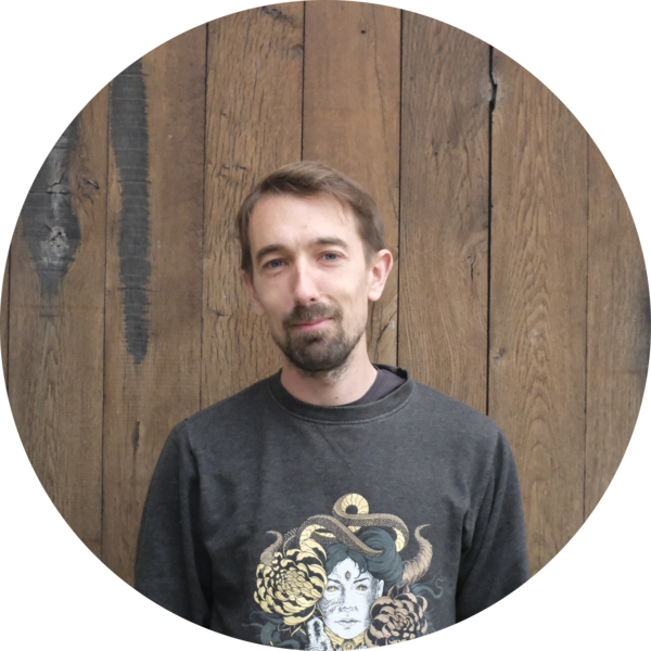 Go to the profile of Tom Bennett