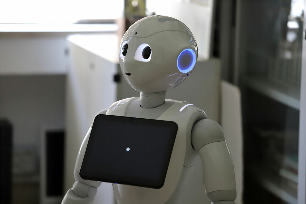 The Thinking Robot inspires practical wisdom in Humans