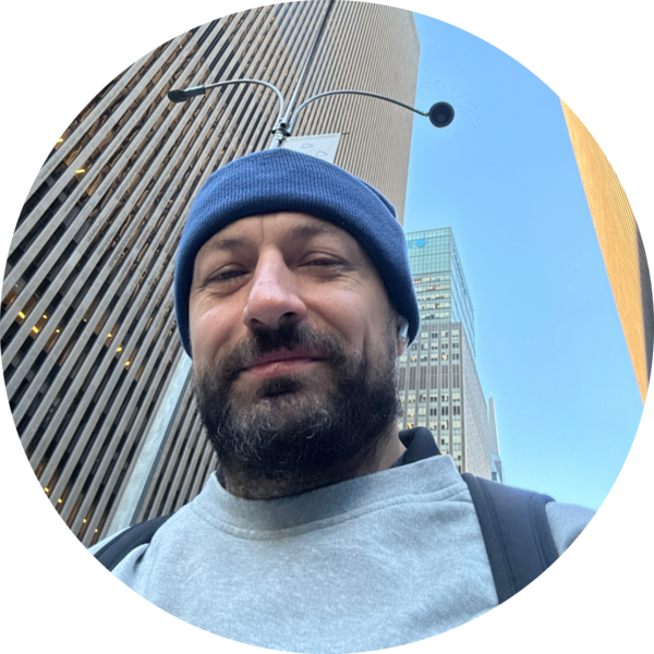 Go to the profile of Oleksandr Samoliuk