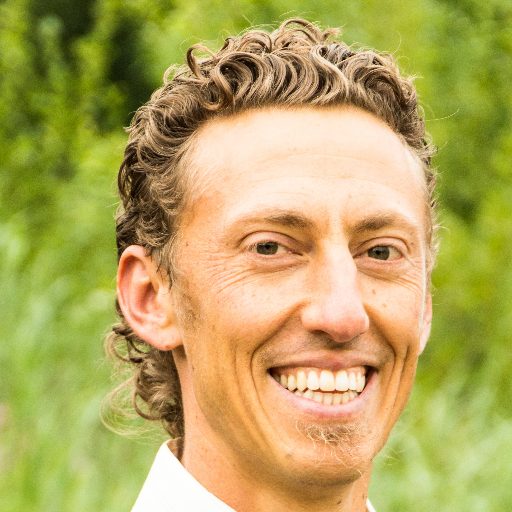 Go to the profile of Yogi Hendlin