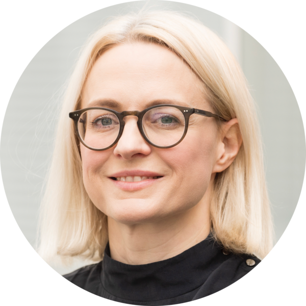 Go to the profile of Angelica Ronald