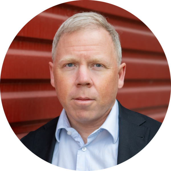 Go to the profile of Patrik Thollander