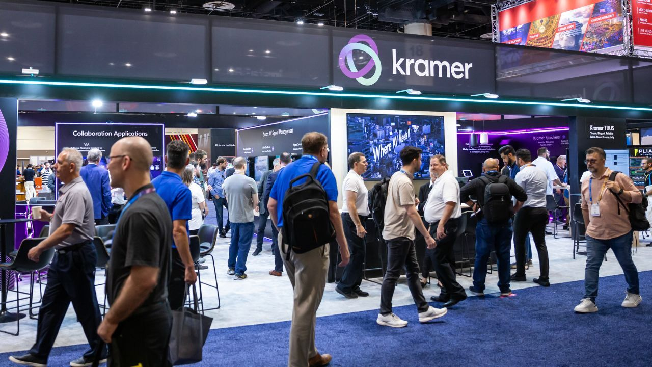 Guía rápida: Perfiles comunes de visitantes en ferias AV