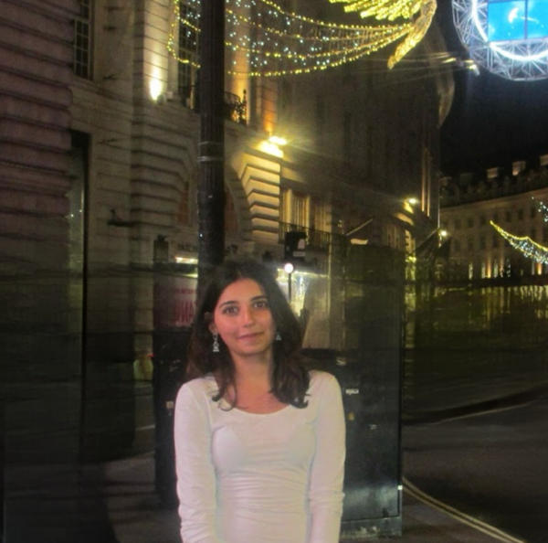 Go to the profile of Ria Vasishtha