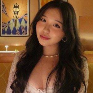 Go to the profile of Stephy Wu