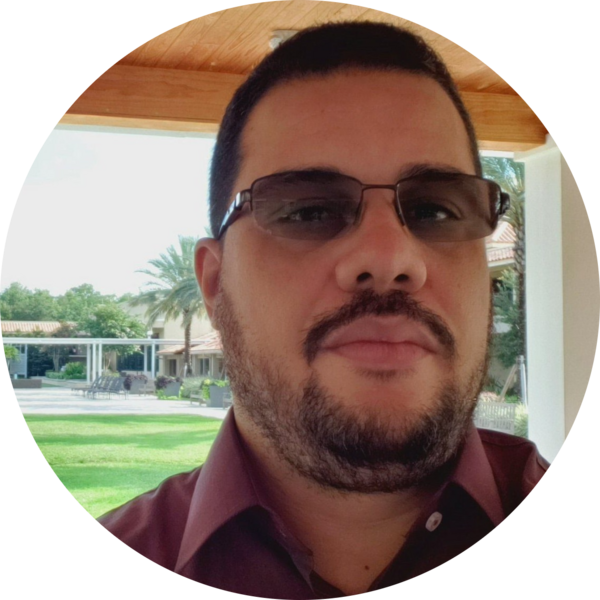 Go to the profile of Rafael Vieira