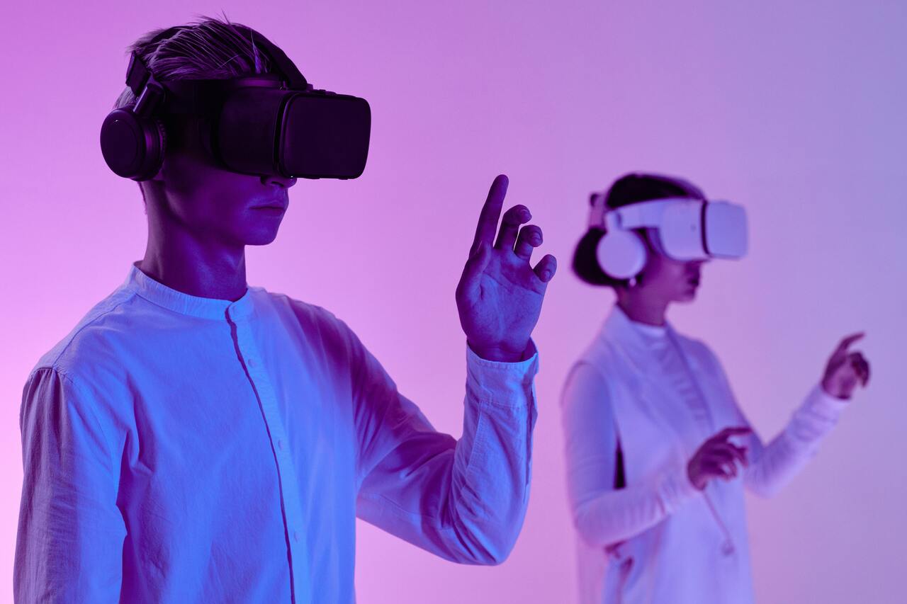 Virtual Reality: a potential tool for new forms of queer and trans embodiment