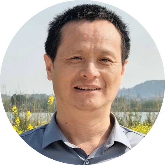 Go to the profile of Xiaoping Mao