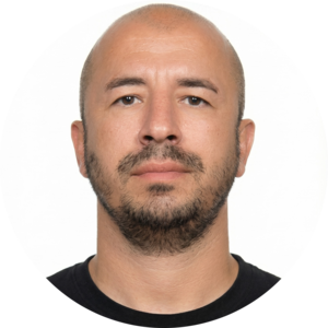 Go to the profile of Murat akar