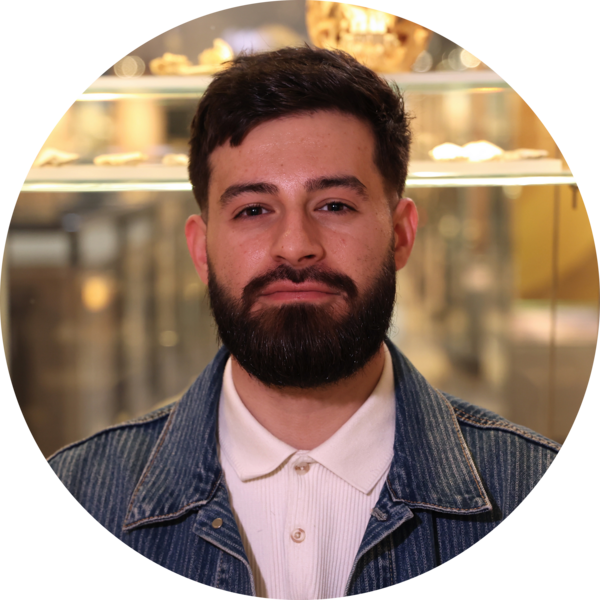 Go to the profile of José María López-Rey