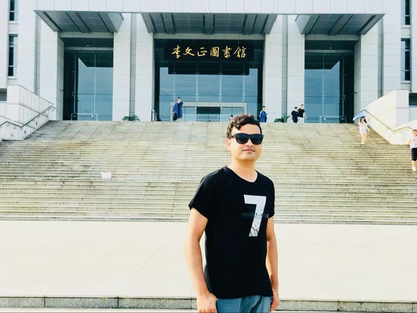 Go to the profile of Yasir Khan