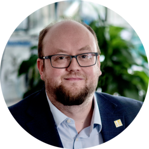 Go to the profile of Simon White