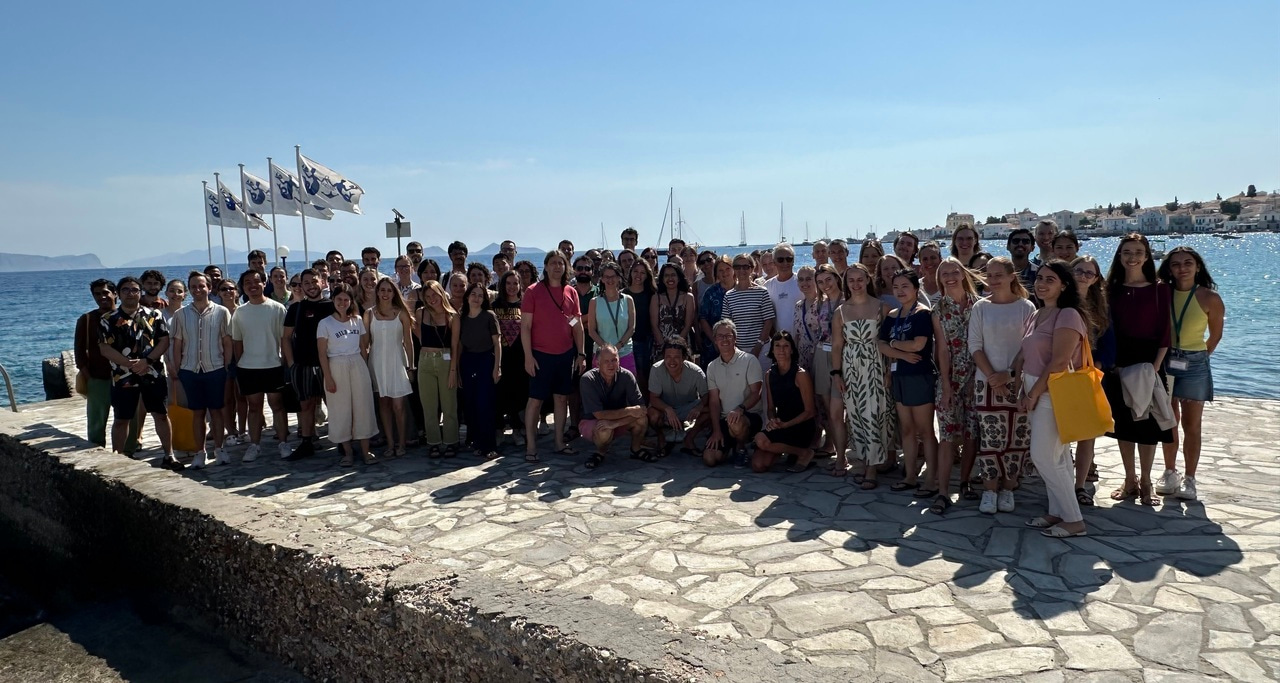 Connecting across scales and people at The New Microbiology