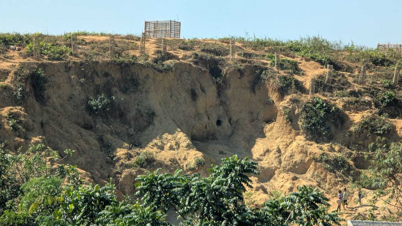 A new Machine Learning Approch for Landslide suspectibility Mapping