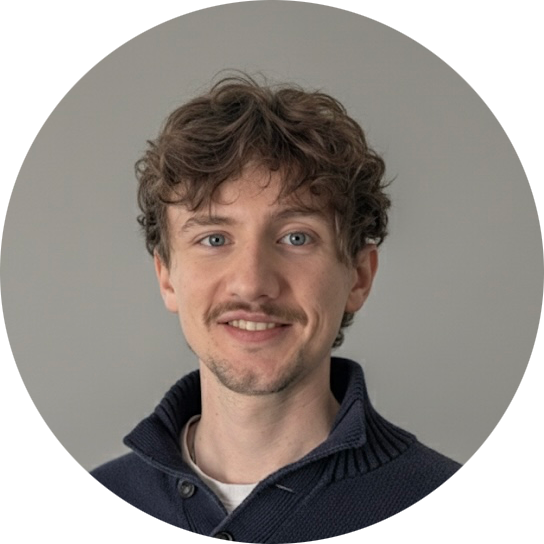 Go to the profile of Tomás Forde