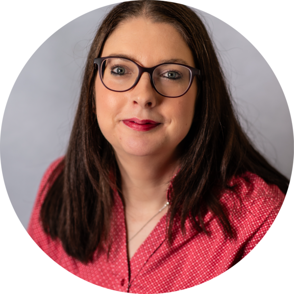 Go to the profile of Dr Sharon Smith