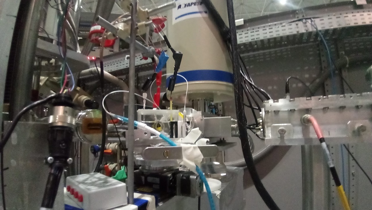 3-D Catalysis: Learning with Metalloenzyme Electron Transfer