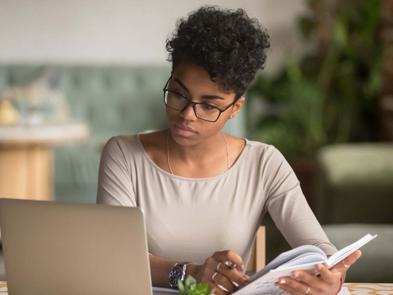 Boots, Well and Lloydspharmacy prov-regs to get paid study leave