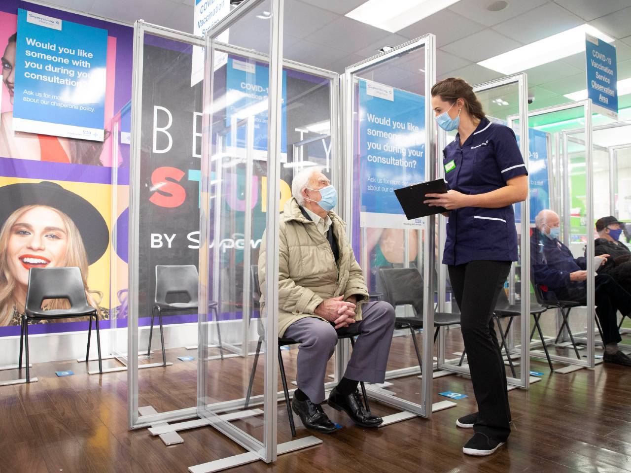 Boots, Superdrug and indies: 6 pharmacies offer COVID vax from January 14