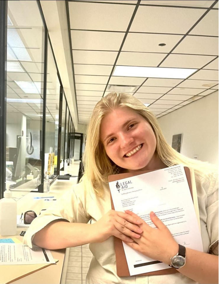 Aspiring Lawyer Lands Her Dream Legal Internship in Appalachia With a Cold Email