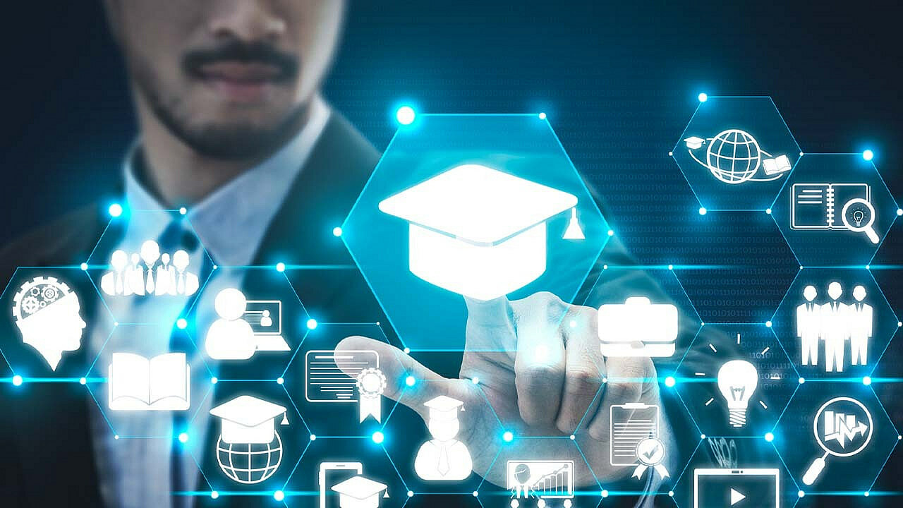 Três maneiras pelas quais o Digital Signage pode aprimorar a experiência universitária