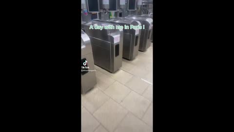 Paris tiktok