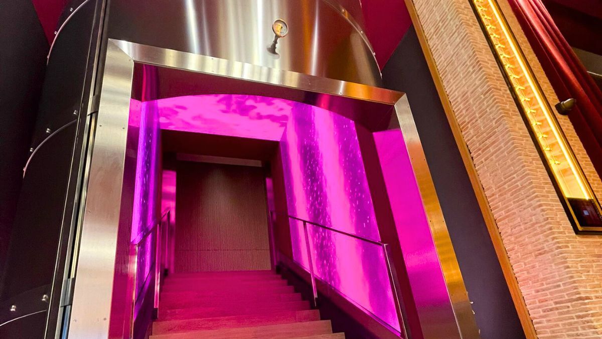 Bálamo y LEDDREAM GROUP crean un santuario sensorial para los amantes del vino con su Cuba Digital inmersiva   