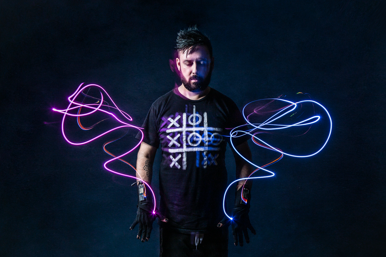 Kris Halpin interview: The Gloves Are On