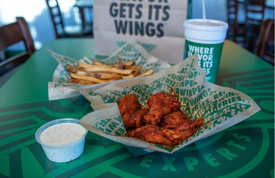 Una pizca de AV en el Menú: Wingstop's se luce en el Reino Unido