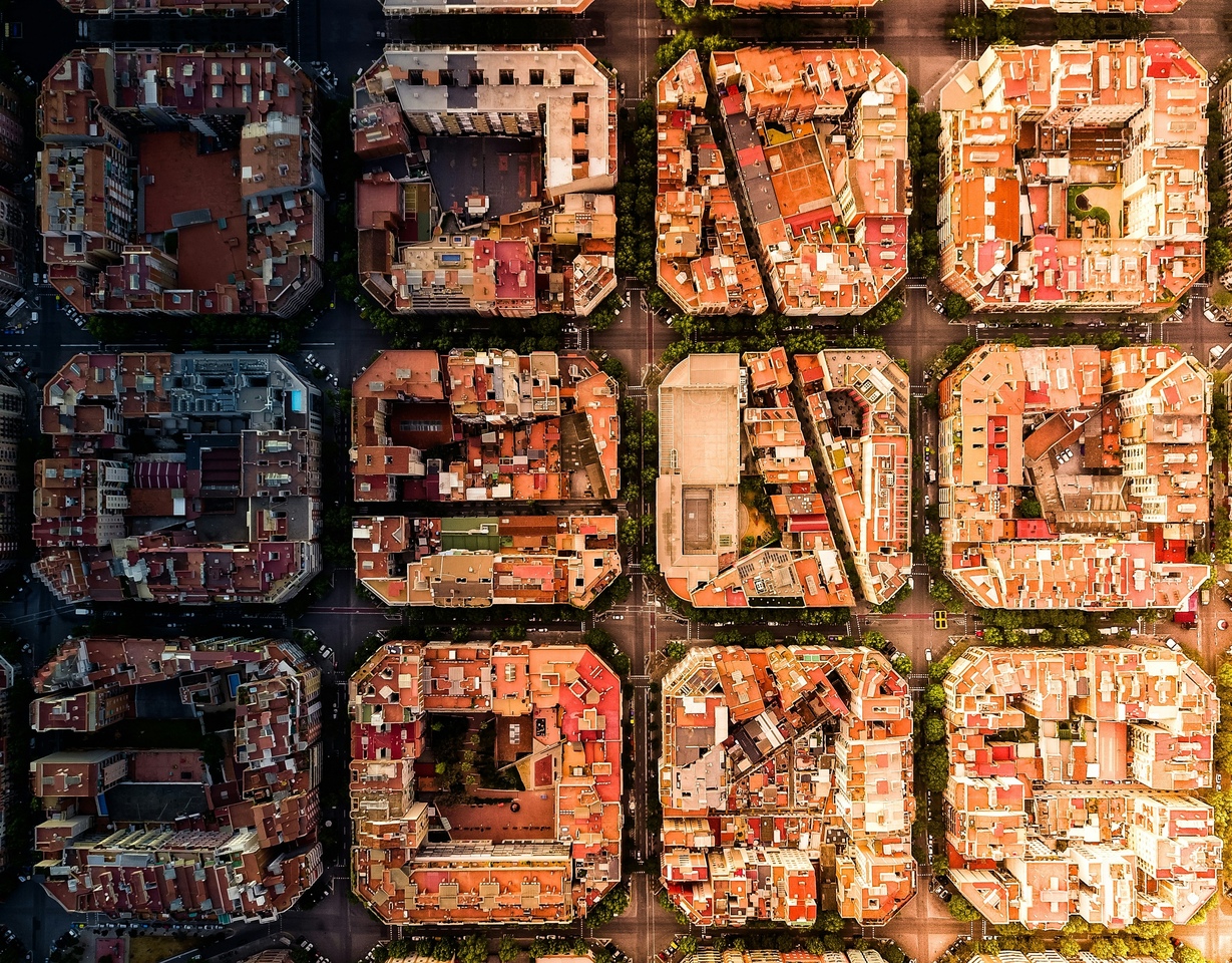 Different Worlds, Different Rights: Learning to Lead Without All the Answers