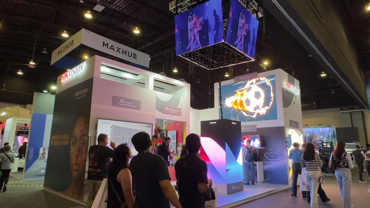 Cómo definir objetivos medibles para tu participación en una feria