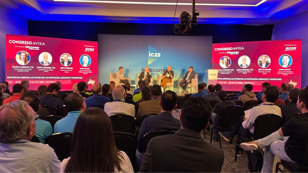 Programa educativo en InfoComm América Latina